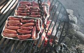 Kiełbaski na grilu 