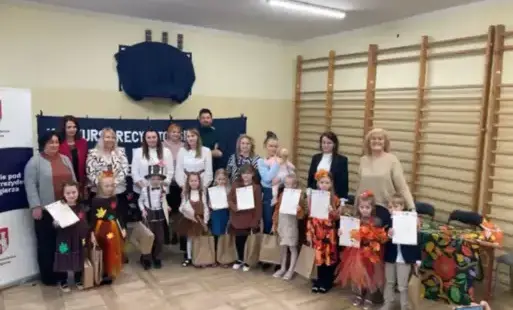 Zdjęcie grupowe uczestników konkursu