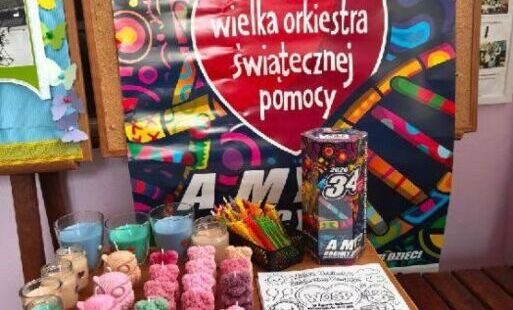 Zdjęcie plakatu Wielka Orkiestra Świątecznej Pomocy.