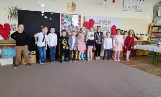 Zdjęcie do Dzień babci i  dziadka w naszym przedszkolu.